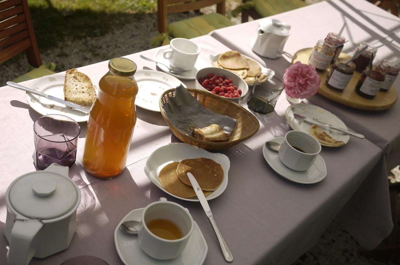 Domaine De Puytirel Bed and Breakfast Champagne-et-Fontaine Εξωτερικό φωτογραφία